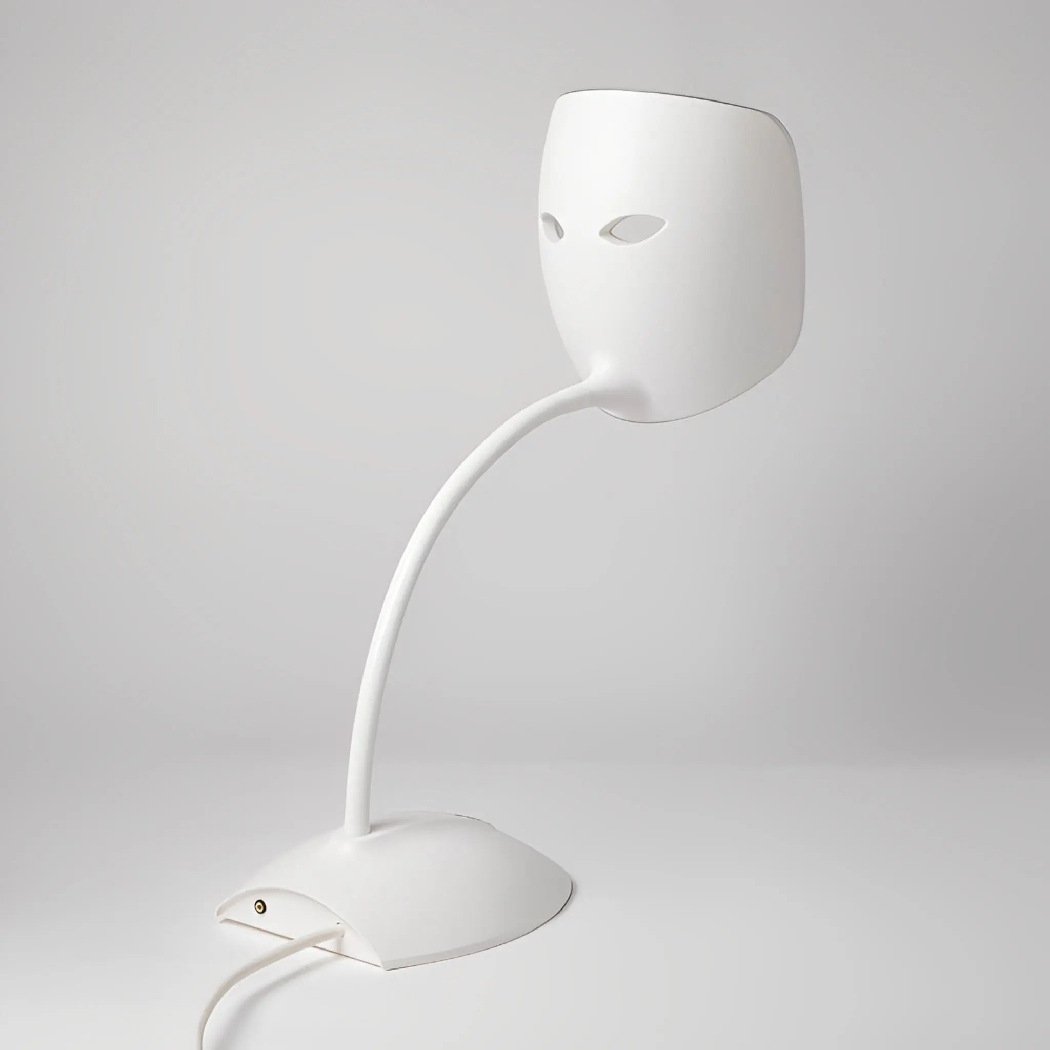 OVE MASK Lucibel.le Paris Middle East